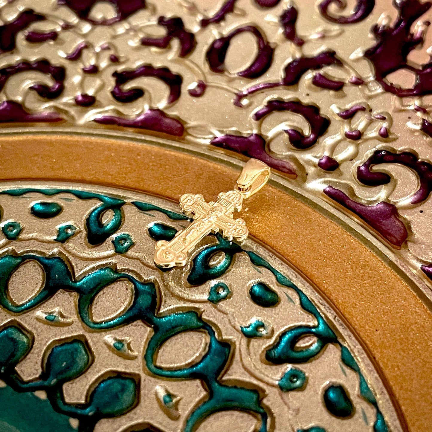Gold Cross Pendant No. 24822