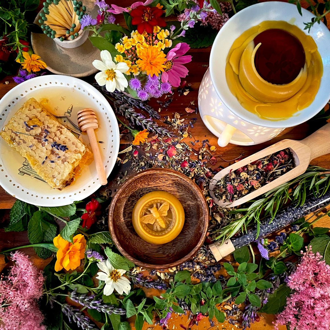 Aromatic Beeswax Melt: Honey Harvest (1.2 oz)